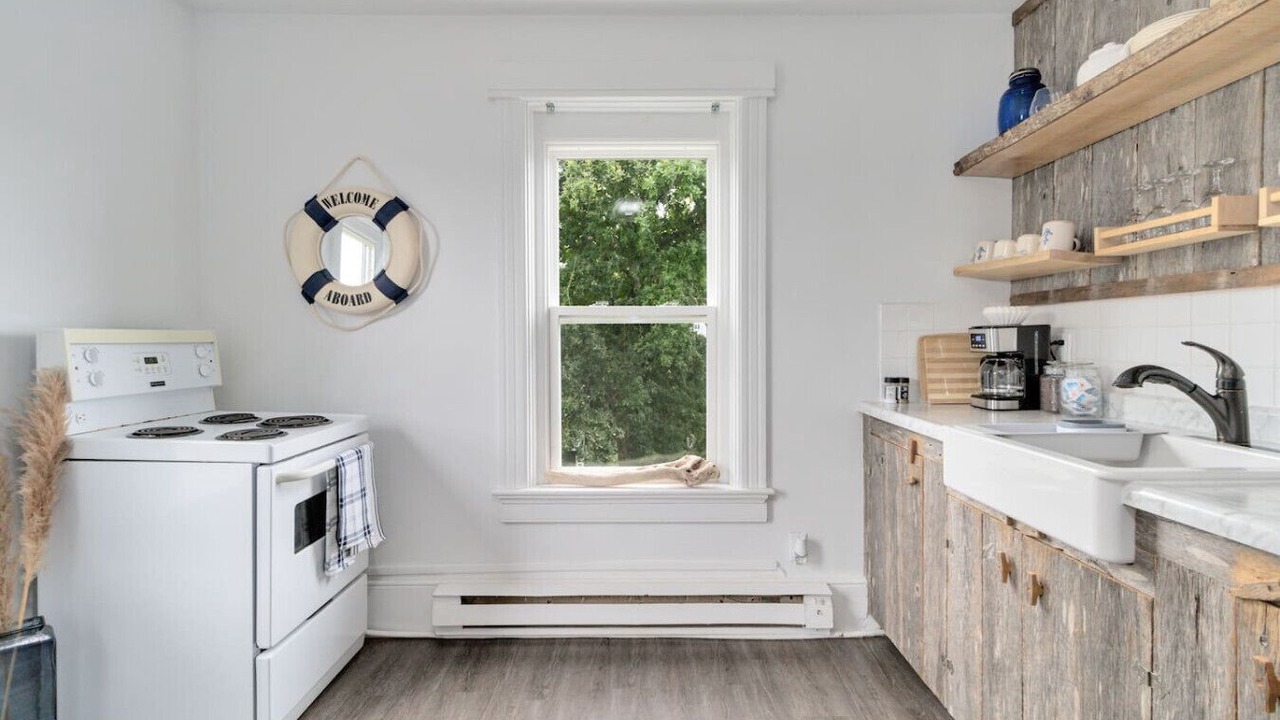 Photo of Kitchen in Lunenburg