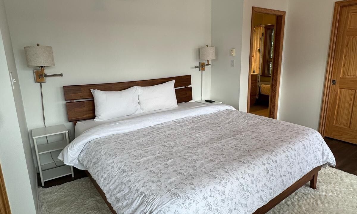 Photo of Bedroom in Juan de Fuca Electoral Area