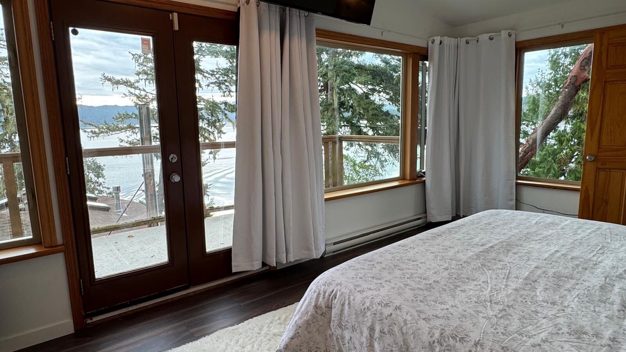 Photo of Bedroom in Juan de Fuca Electoral Area