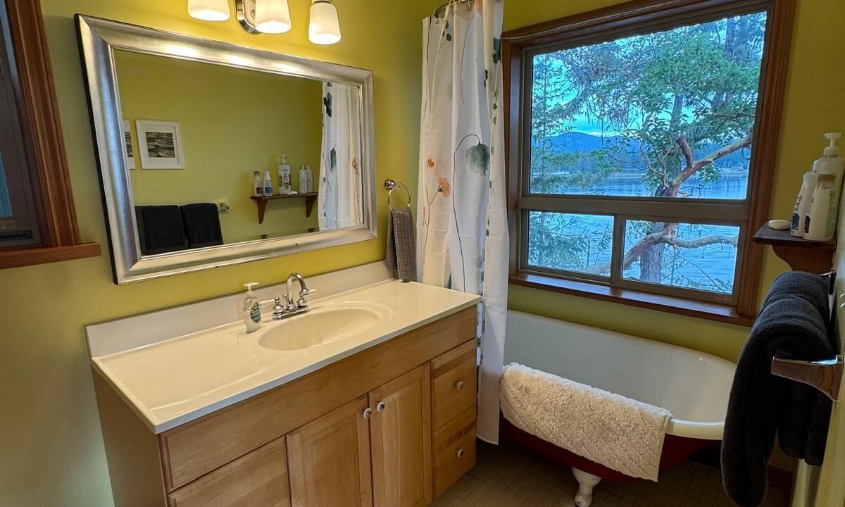 Photo of Bathroom in Juan de Fuca Electoral Area