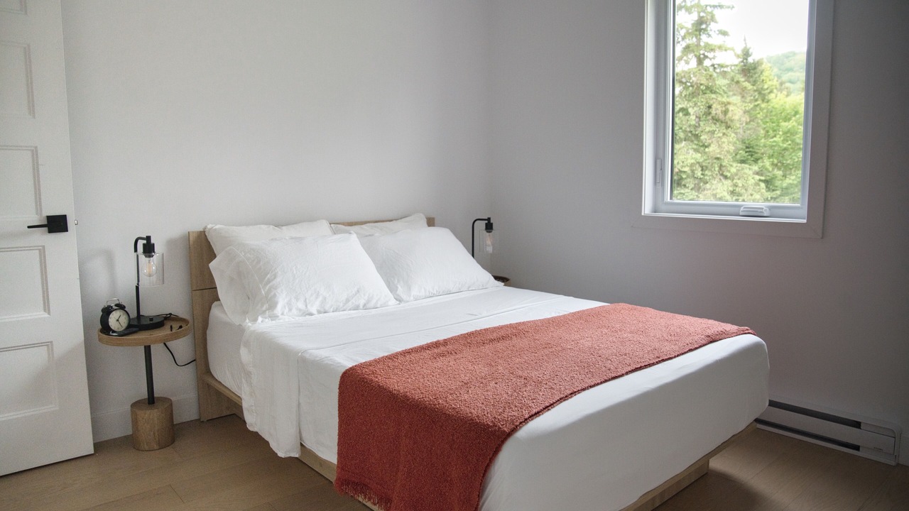Photo of Bedroom in Entrelacs