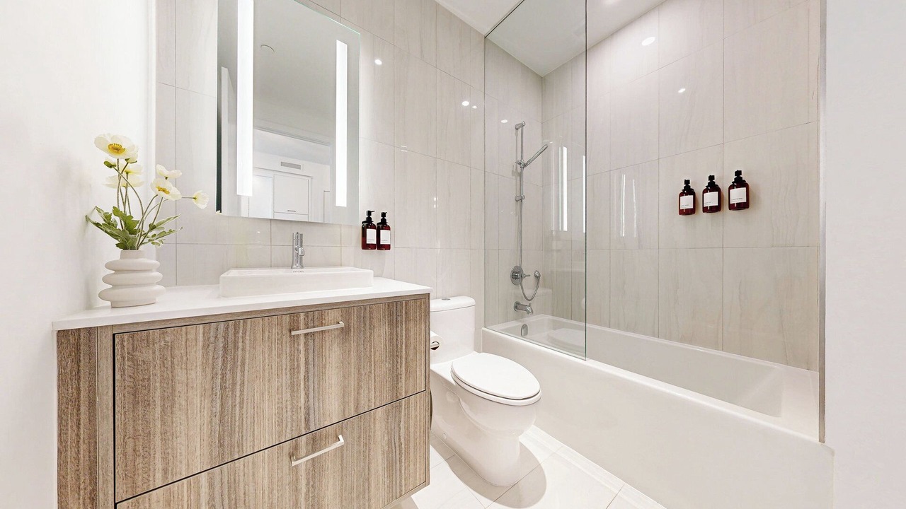 Photo of Bathroom in Wellington Place