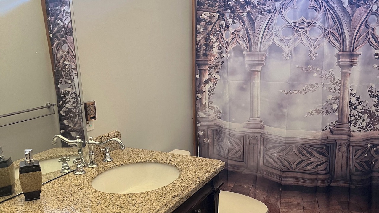 Photo of Bathroom in Unorganized Centre Parry Sound