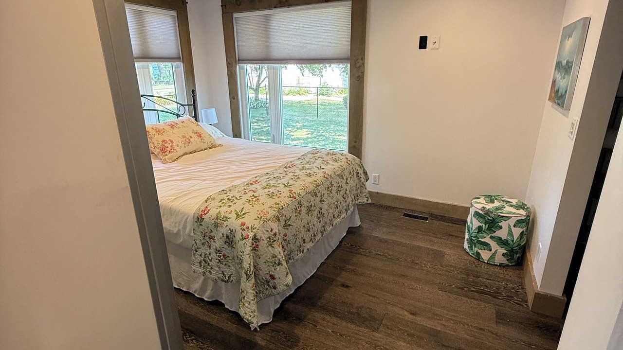 Photo of Bedroom in Amherstburg