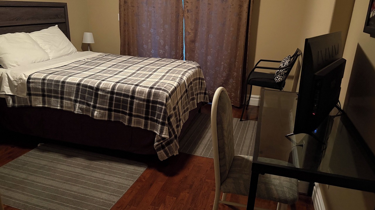 Photo of Bedroom in Colborne