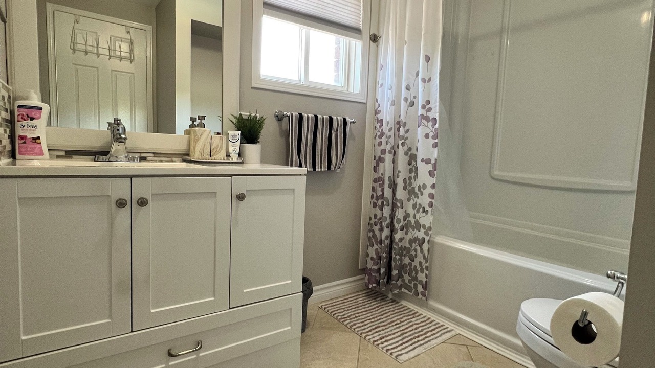 Photo of Bathroom in Barrie