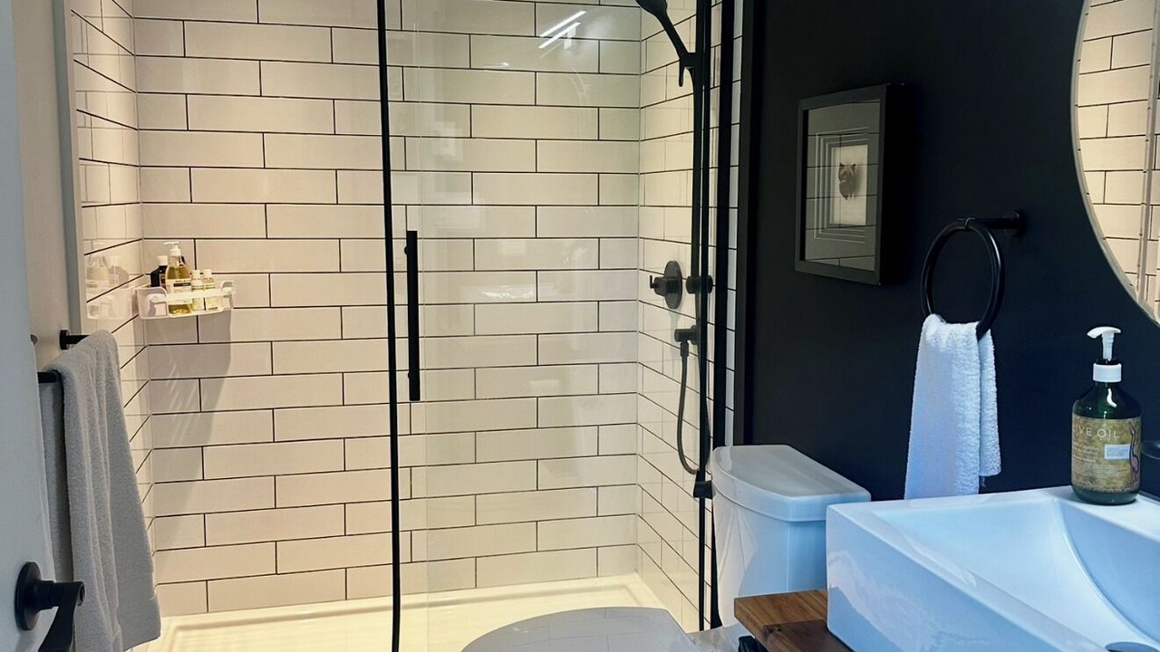 Photo of Bathroom in Gibsons
