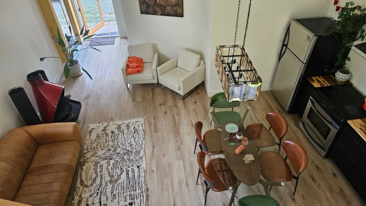 Photo of Livingroom in Gibsons