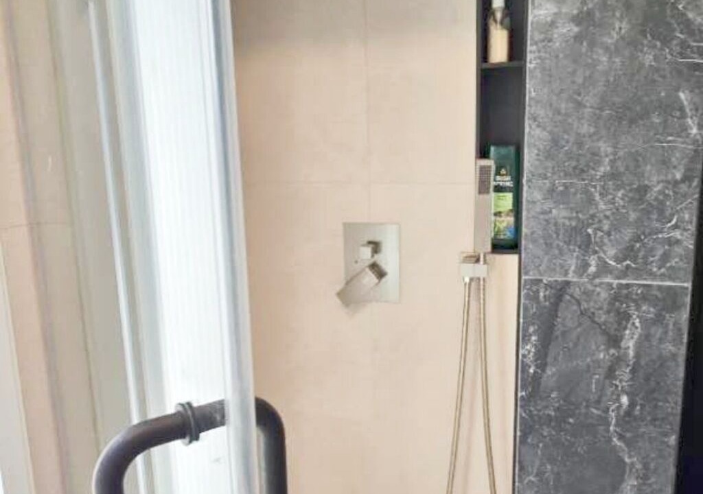 Photo of Bathroom in Steveston