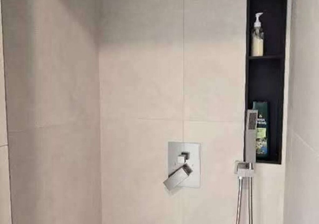 Photo of Bathroom in Steveston