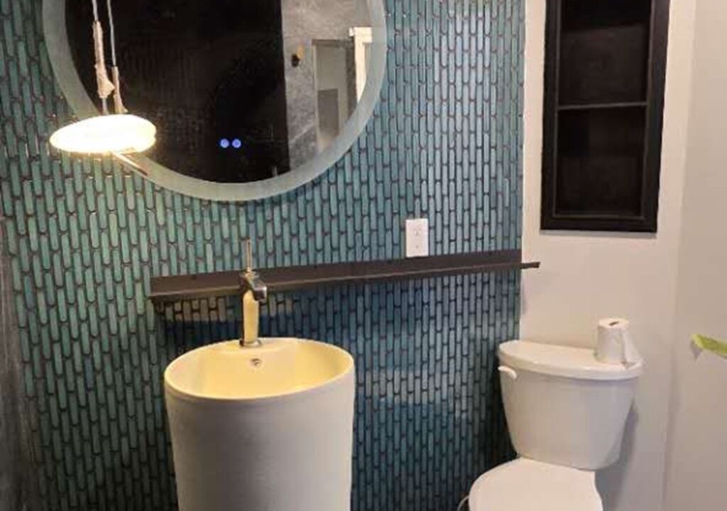 Photo of Bathroom in Steveston