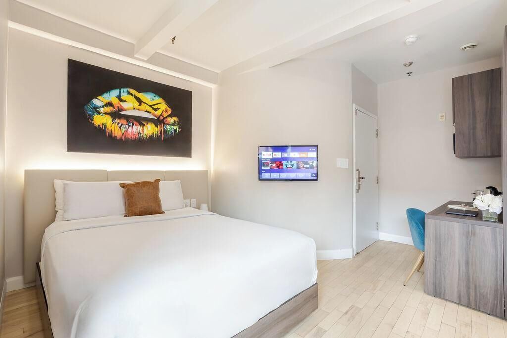 Photo of Bedroom in Gay Village