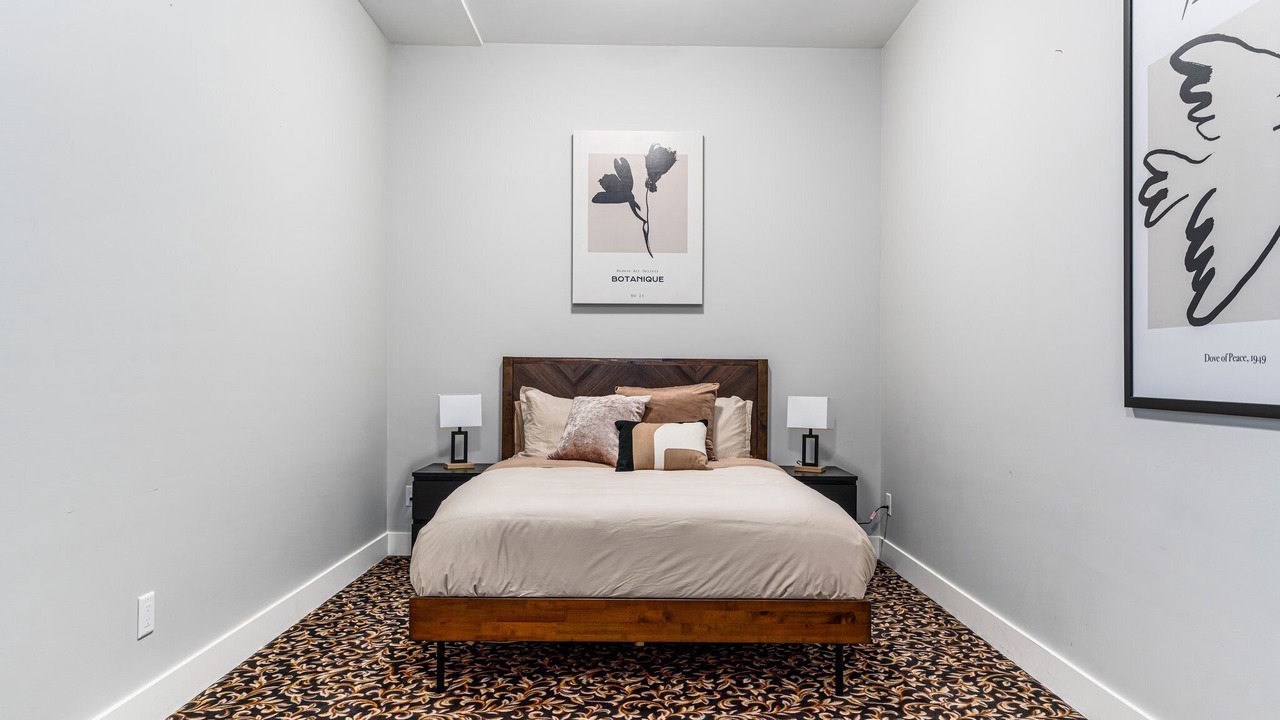 Photo of Bedroom in Lower Sumas Mountain