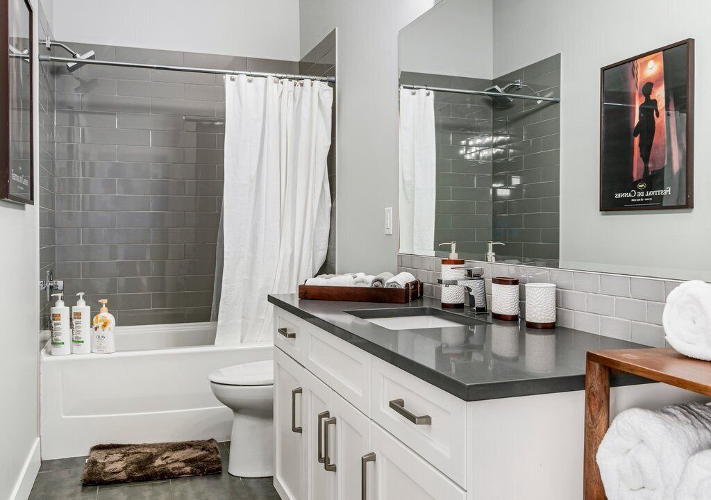 Photo of Bathroom in Lower Sumas Mountain