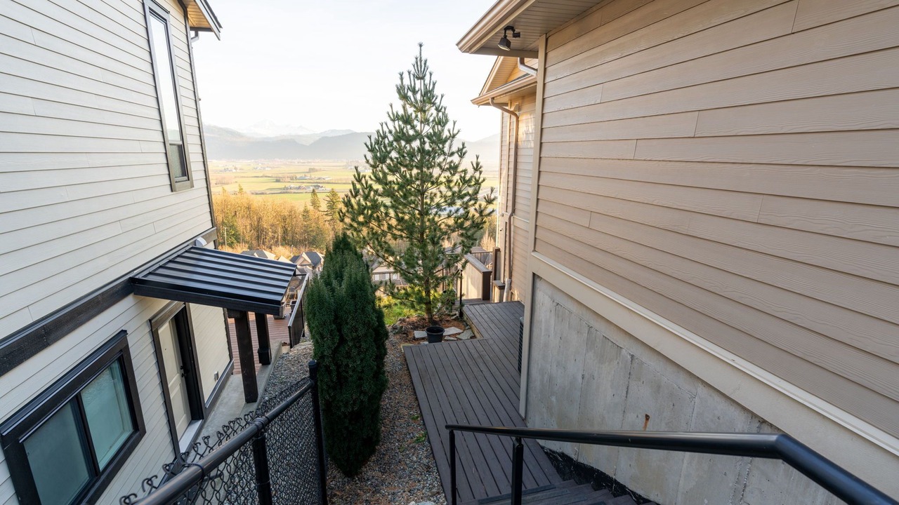 Photo of Outdoor in Lower Sumas Mountain