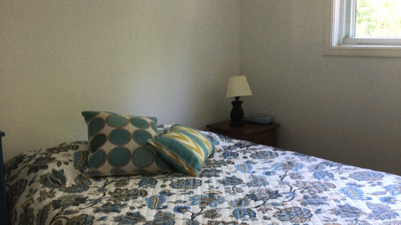Photo of Bedroom in Georgian Bluffs