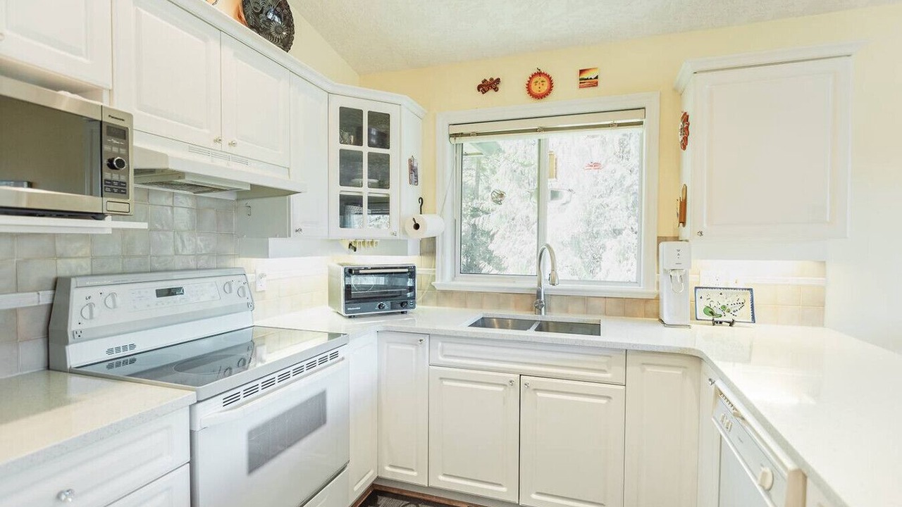 Photo of Kitchen in North Cowichan