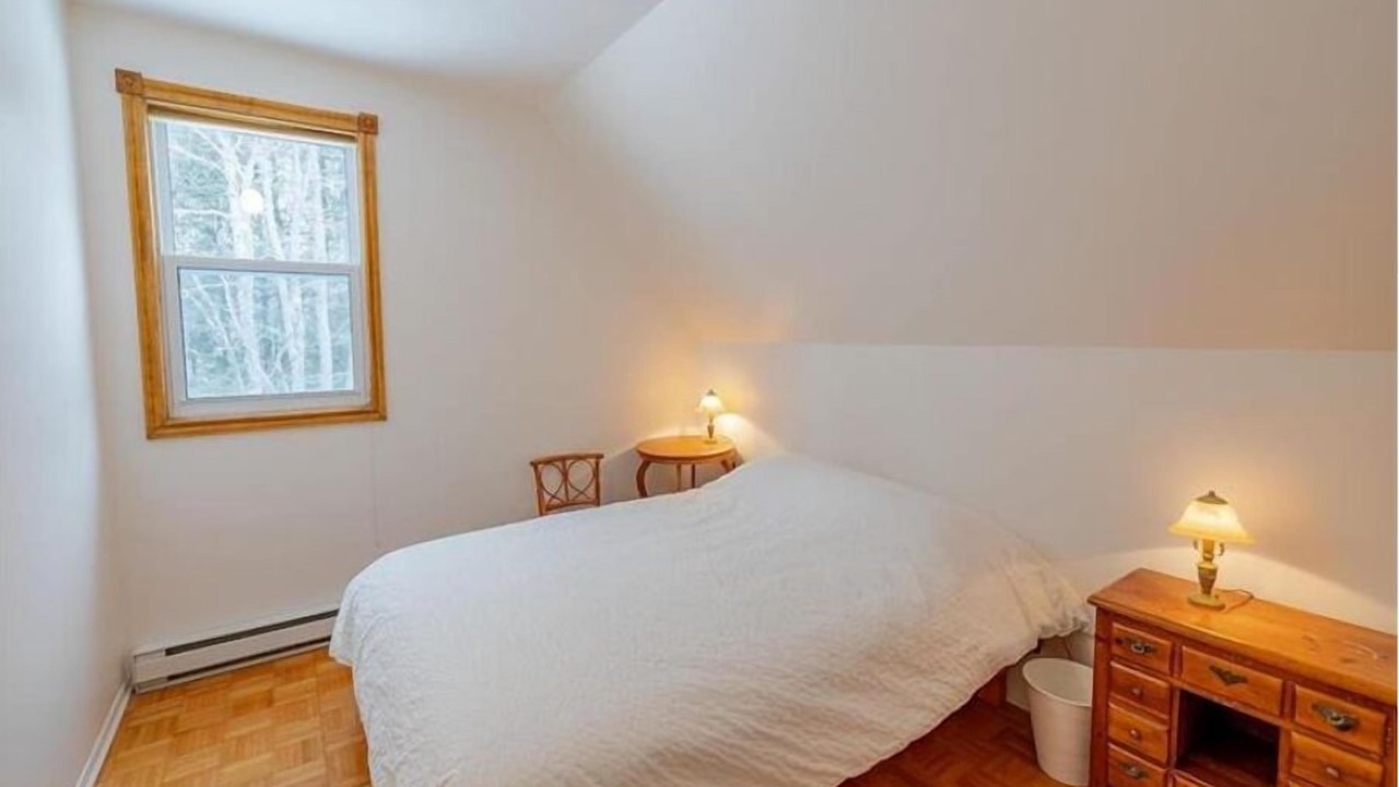 Photo of Bedroom in Saint-Denis-de-Brompton
