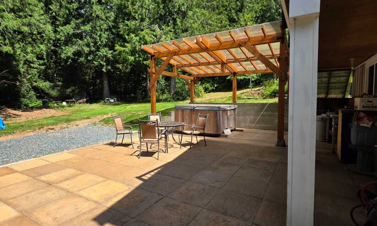 Photo of Outdoor in Sproat Lake
