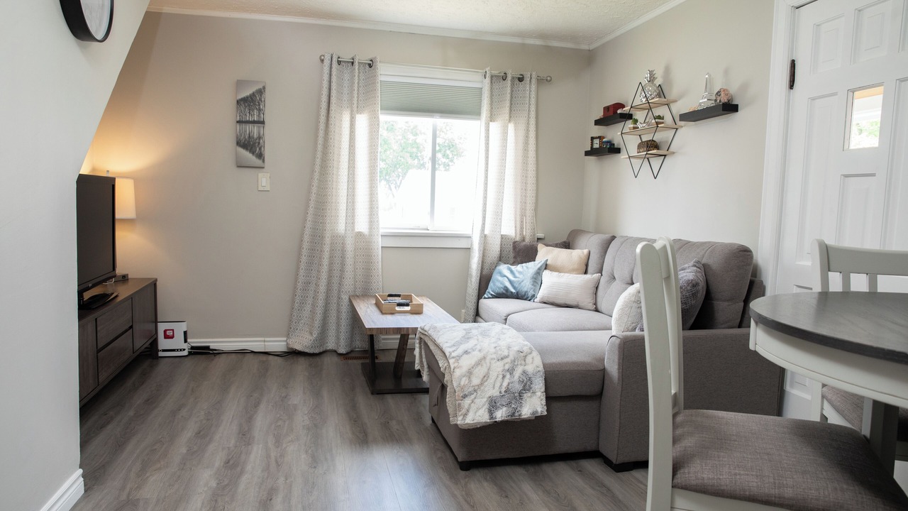 Photo of Livingroom in Sudbury