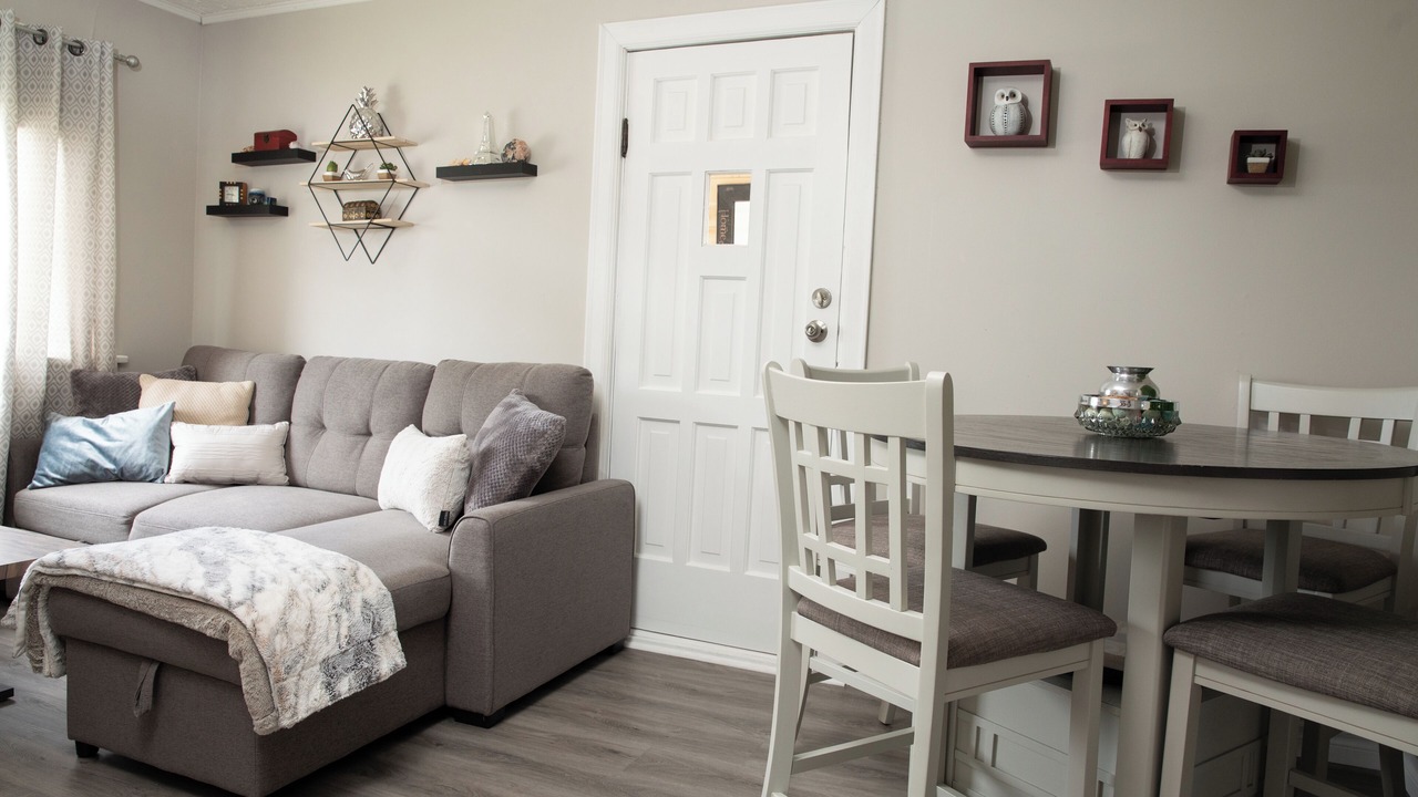 Photo of Livingroom in Sudbury