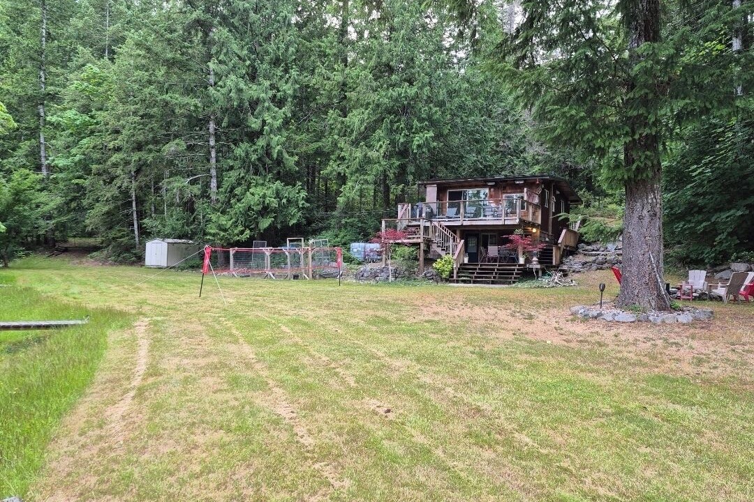 Photo of Outdoor in Madeira Park