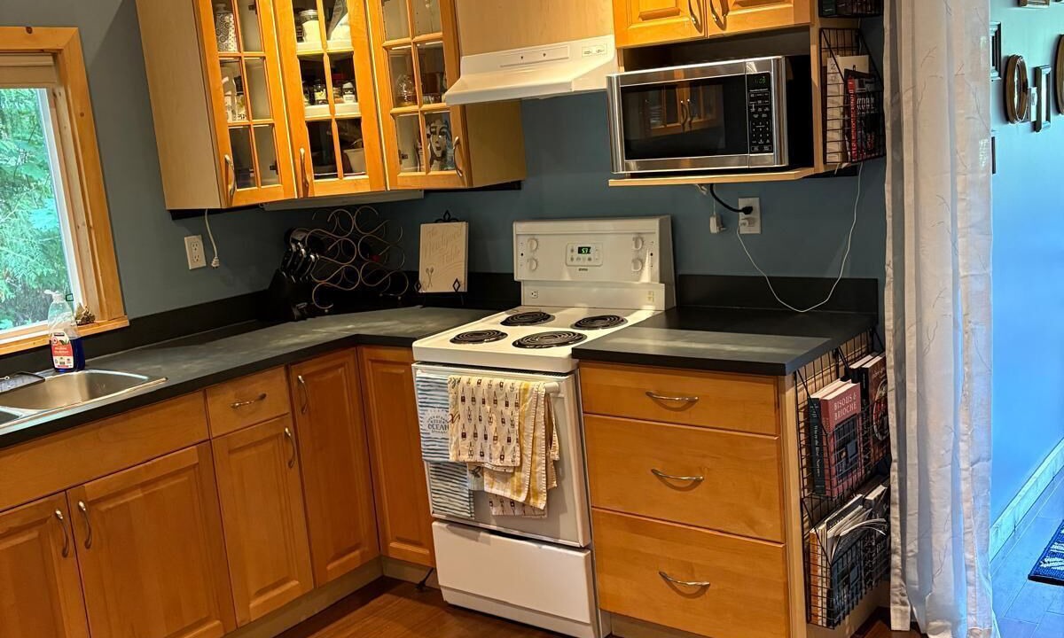 Photo of Kitchen in Madeira Park