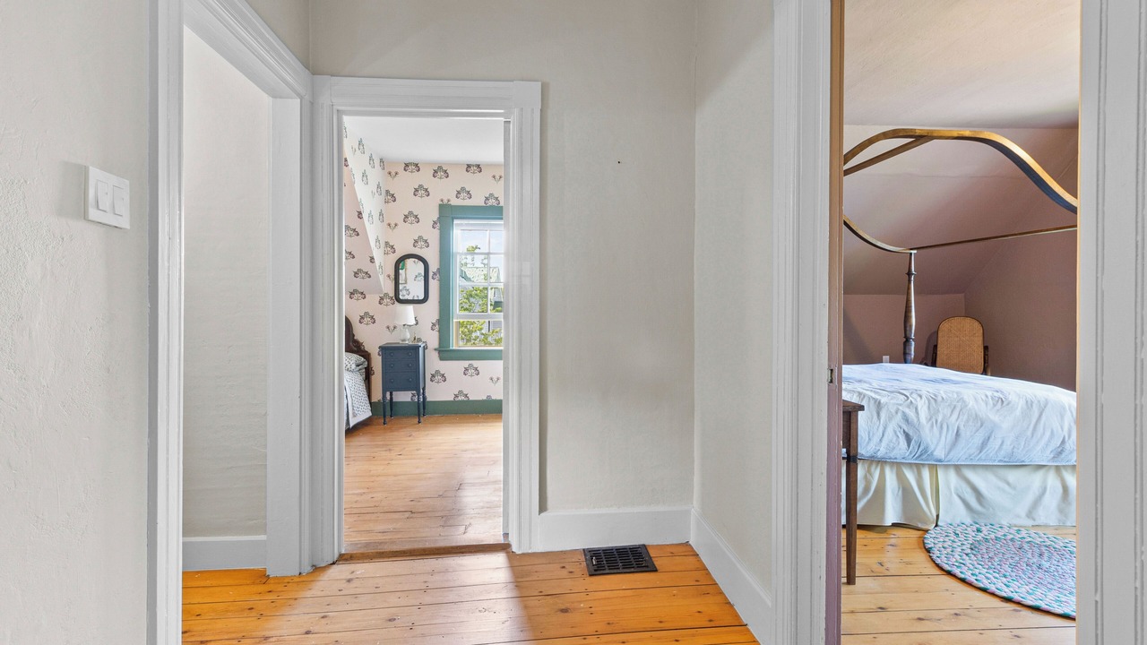 Photo of Bedroom in Lunenburg County