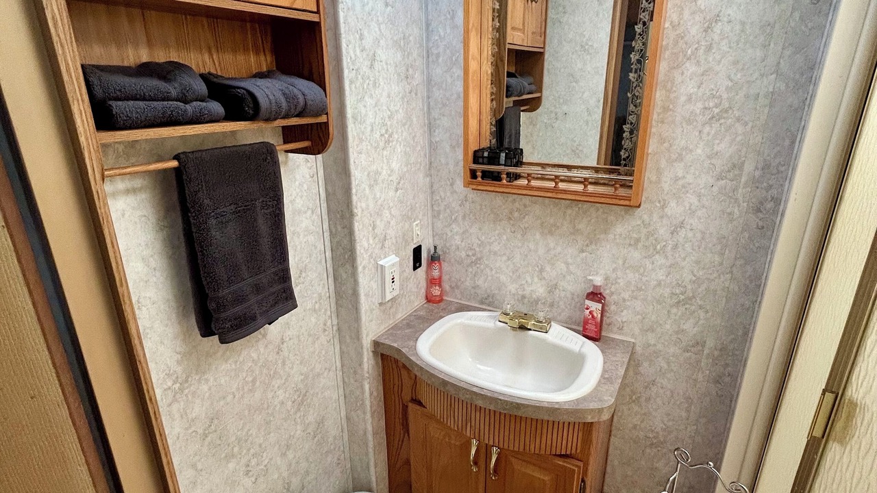 Photo of Bathroom in Sicamous