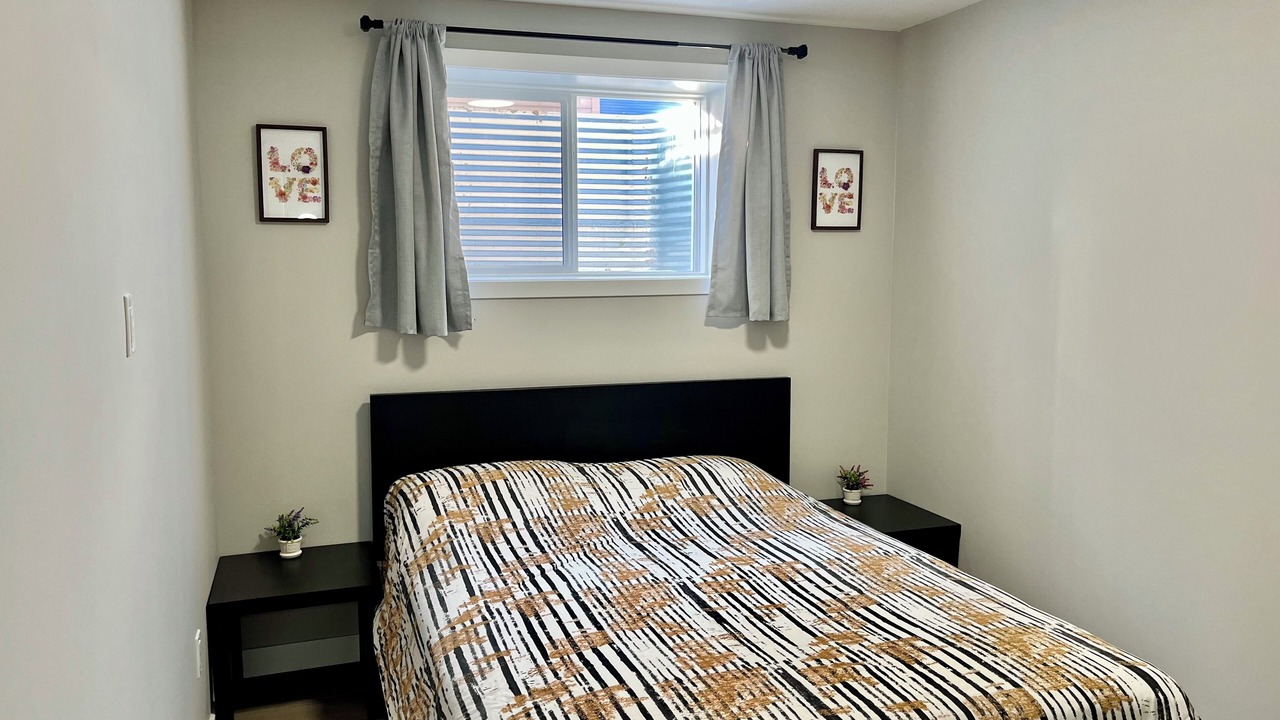Photo of Bedroom in Airdrie
