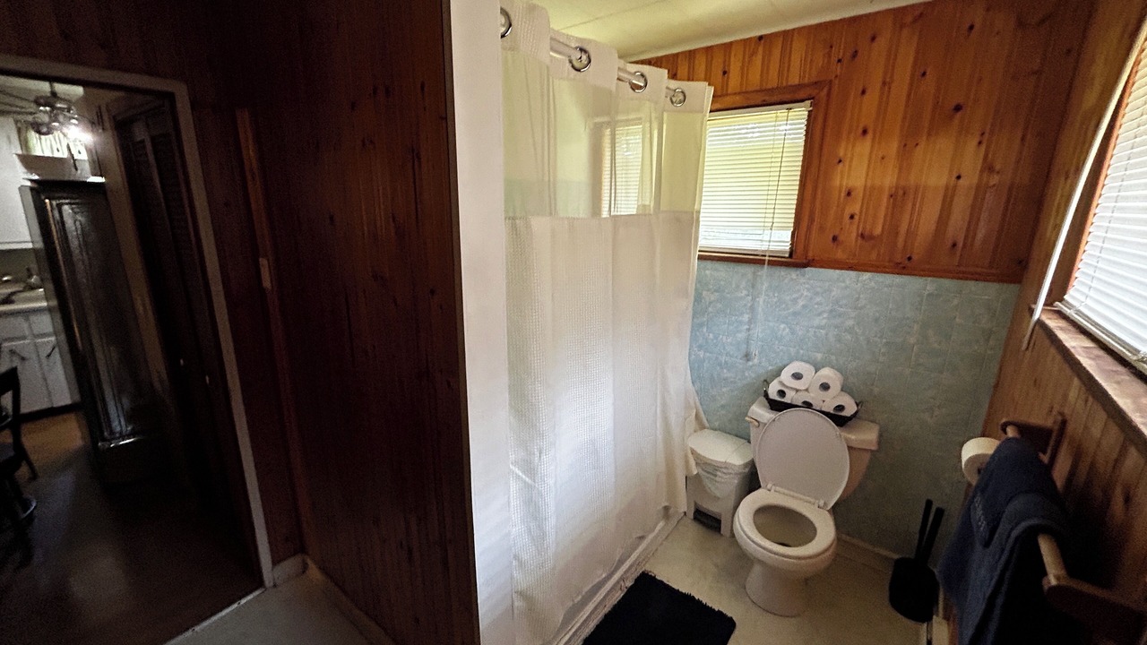 Photo of Bathroom in Roseneath