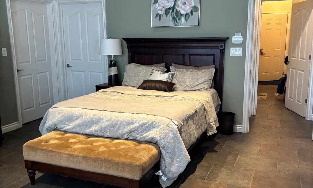Photo of Bedroom in Town of Essex