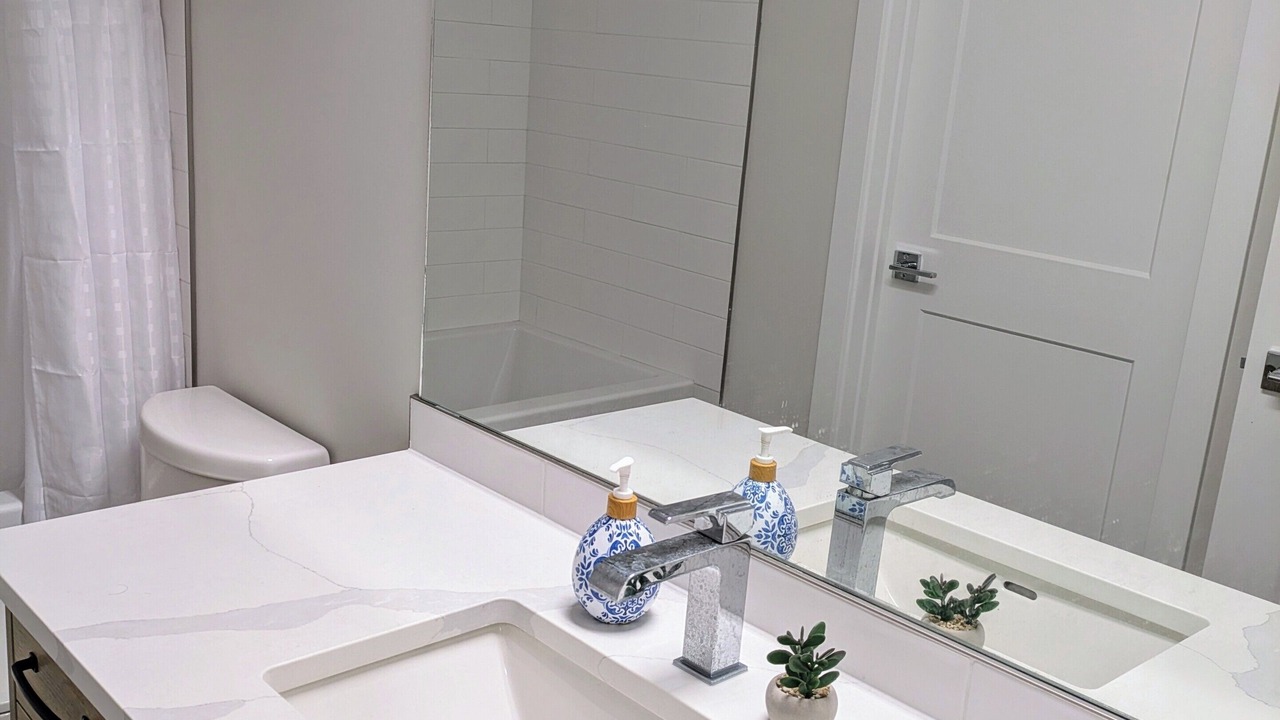Photo of Bathroom in Golden