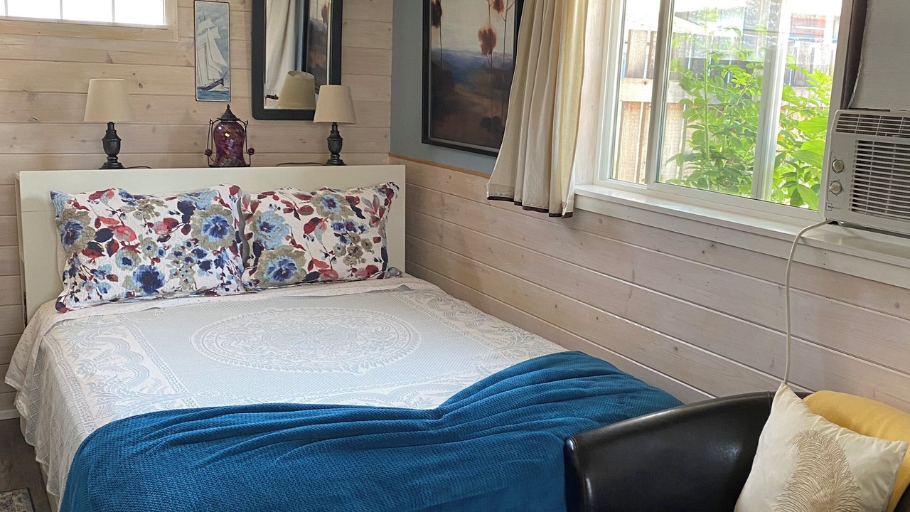 Photo of Bedroom in Kaslo