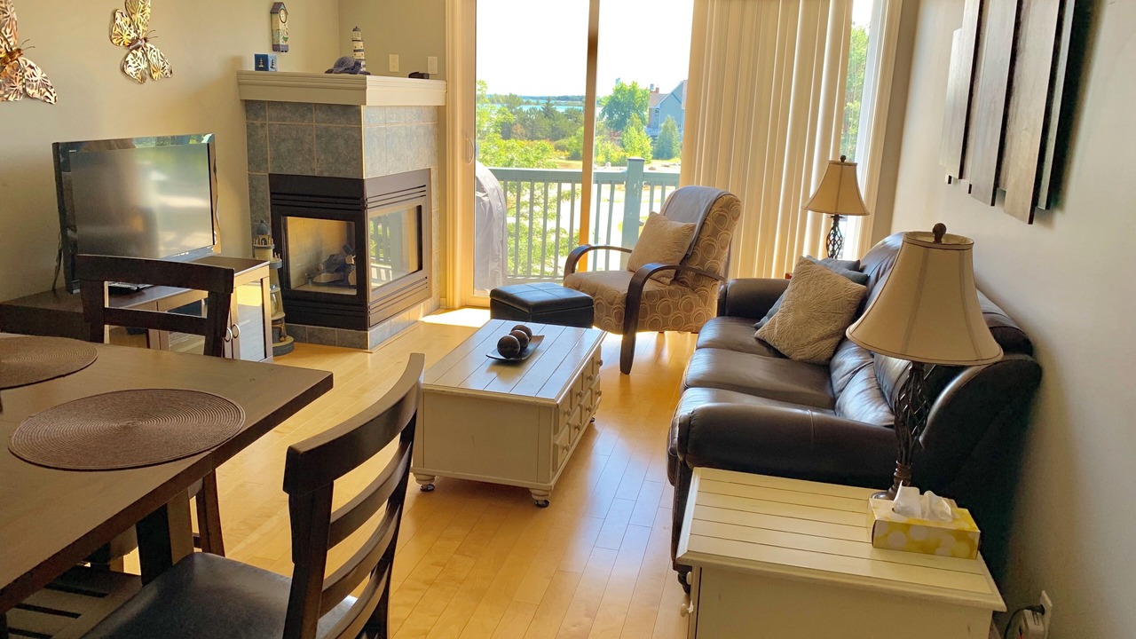 Photo of Livingroom in Collingwood