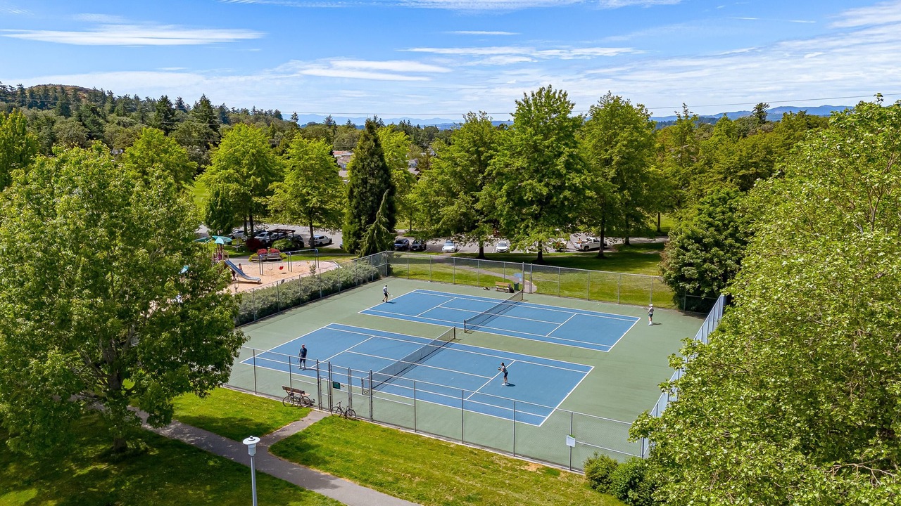 Photo of Outdoor in Saanich East