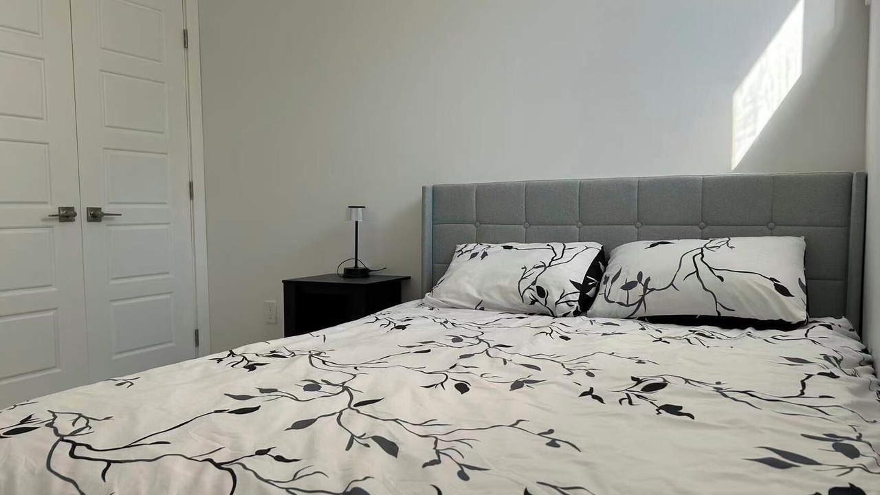 Photo of Bedroom in Southeast Calgary