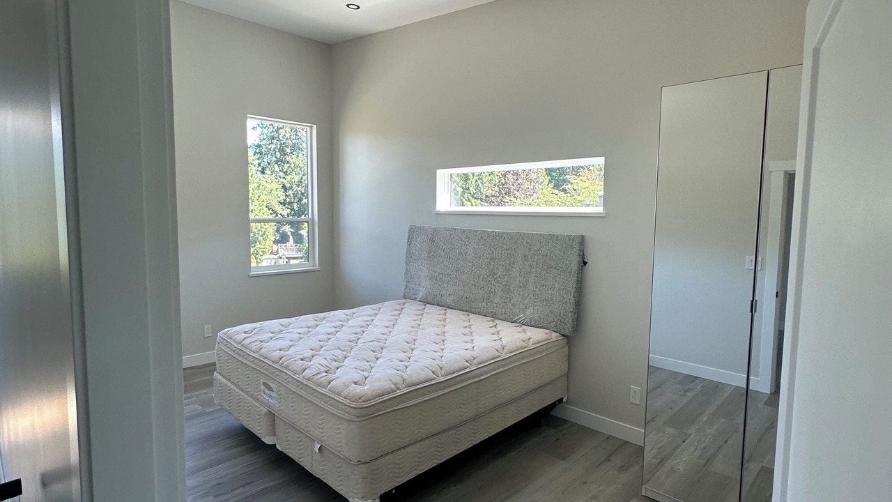 Photo of Bedroom in West Porpoise Bay