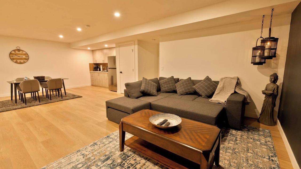Photo of Livingroom in Airdrie