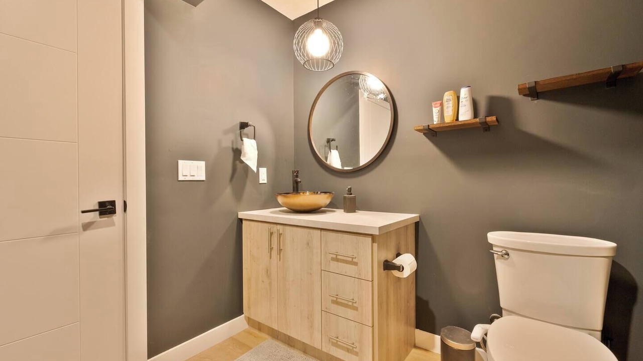 Photo of Bathroom in Airdrie