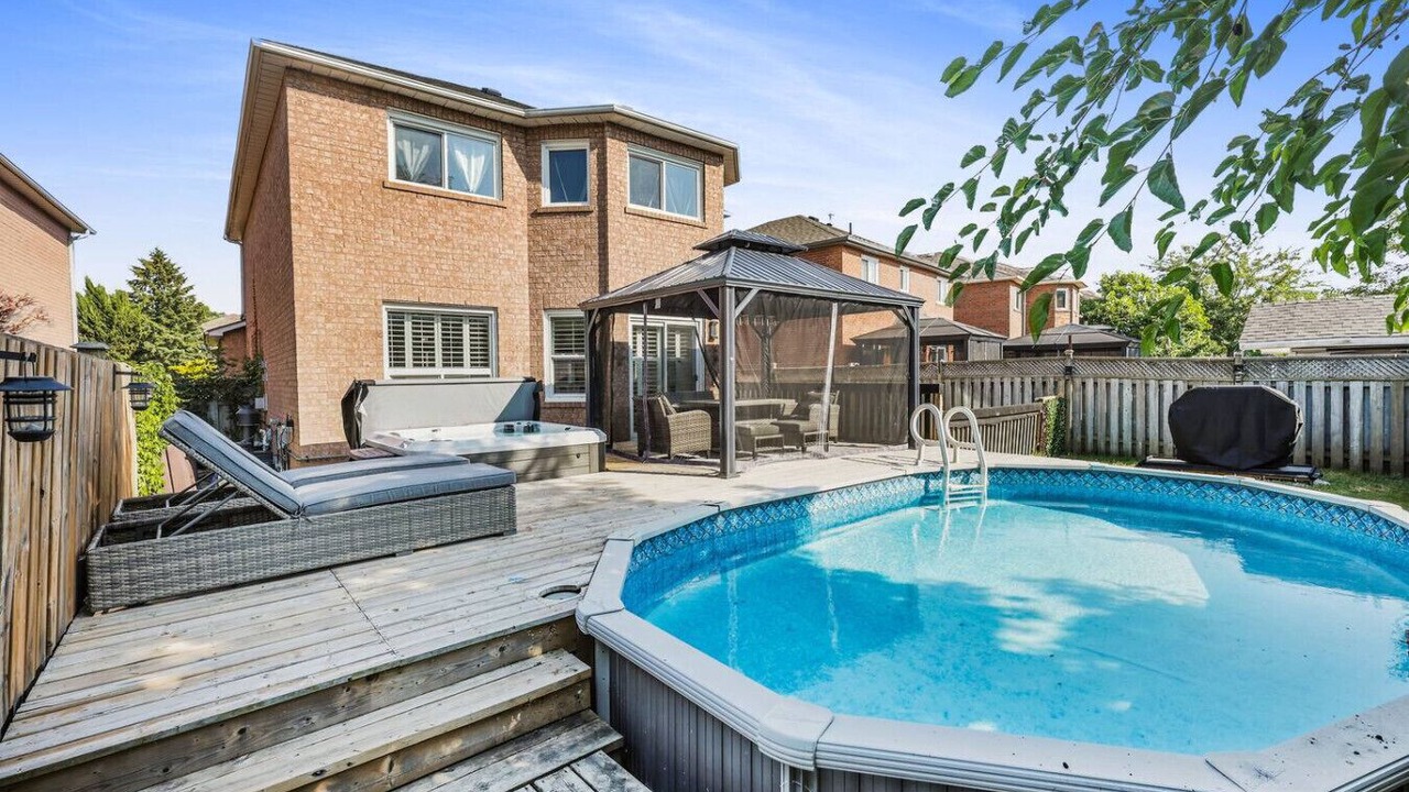 Photo of Outdoor in Whitby