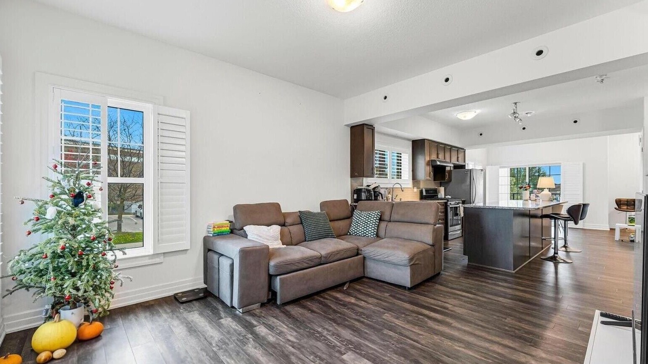 Photo of Livingroom in Kitchener