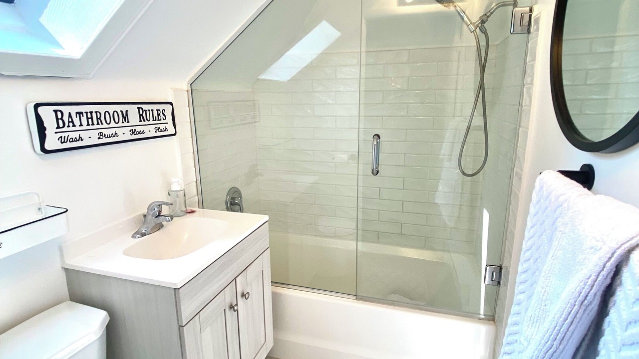 Photo of Bathroom in Grimsby