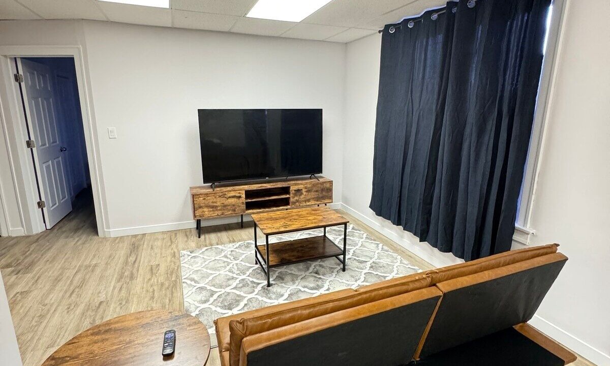 Photo of Livingroom in Walkerville