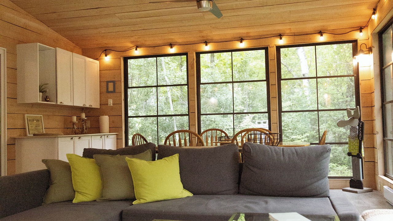 Photo of Livingroom in Beaconia