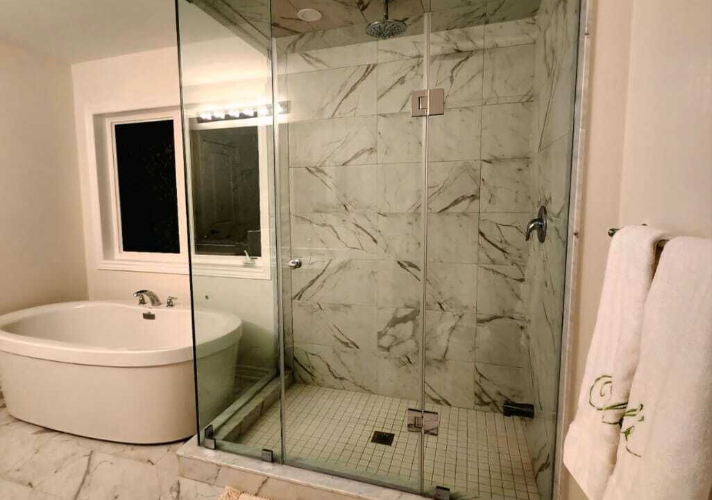 Photo of Bathroom in Wasaga Beach