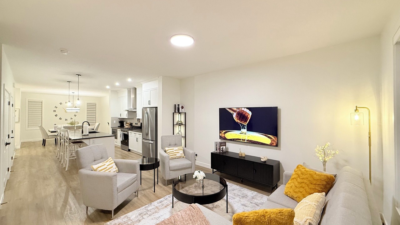 Photo of Livingroom in Calgary