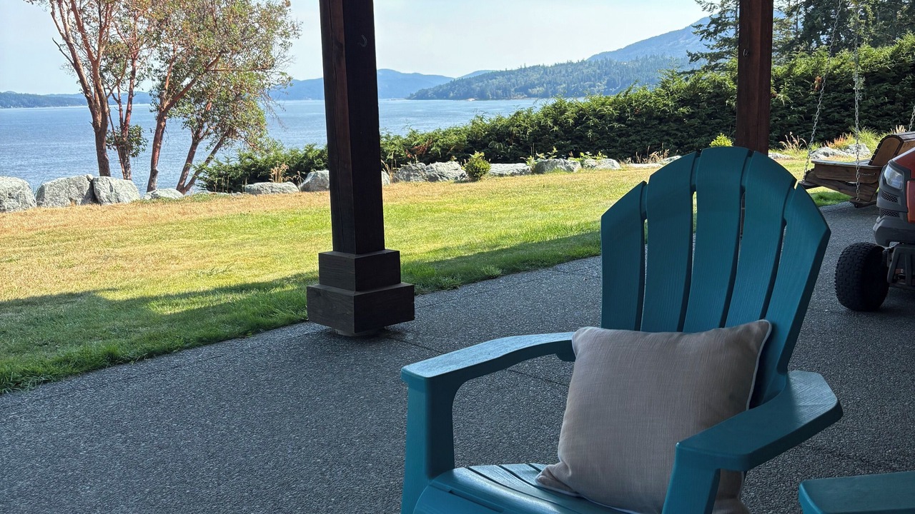 Photo of Patio Balcony in Mill Bay