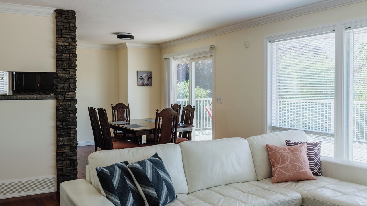 Photo of Livingroom in Hatzic