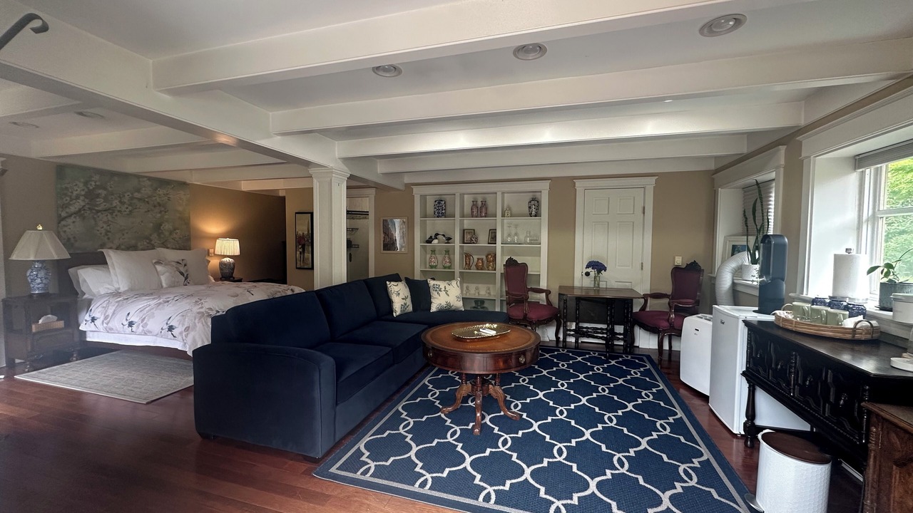 Photo of Bedroom in Guildford